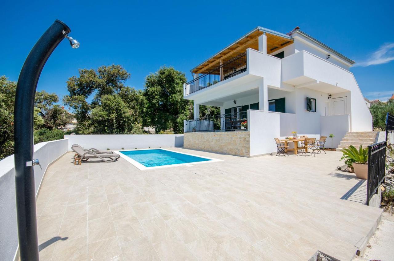 Villa Dupla Kanica Sevid Exterior photo